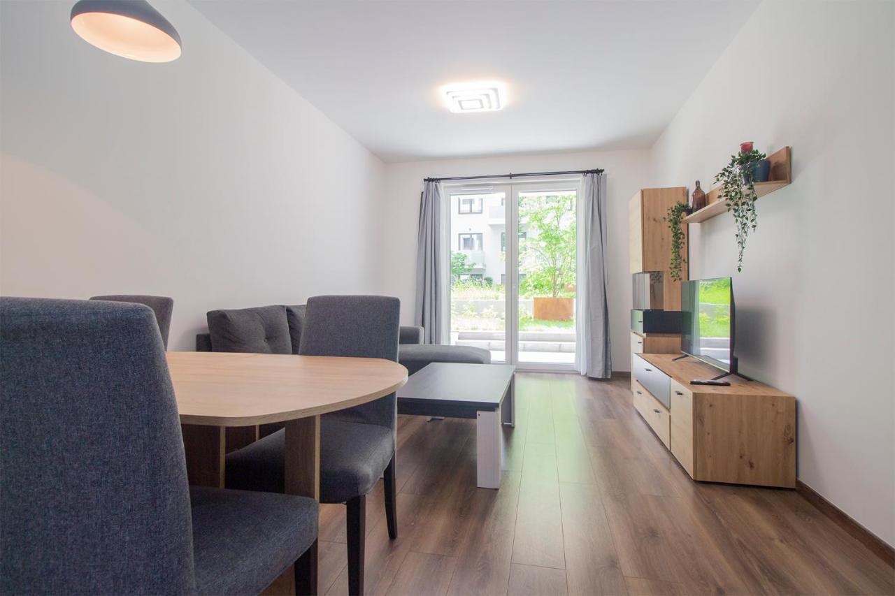 Corvin Modern Two Bedroom Apartment Free Parking Budapesta Exterior foto