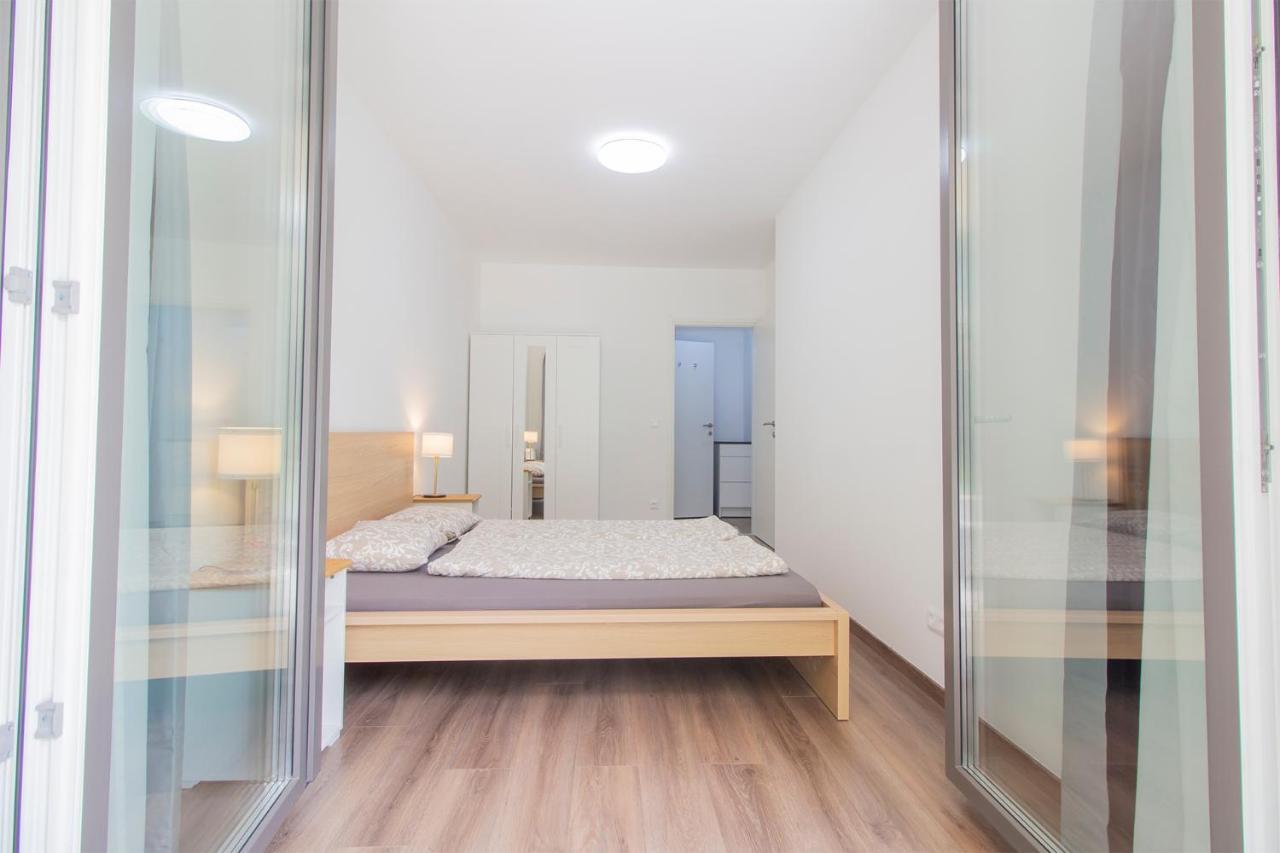 Corvin Modern Two Bedroom Apartment Free Parking Budapesta Exterior foto