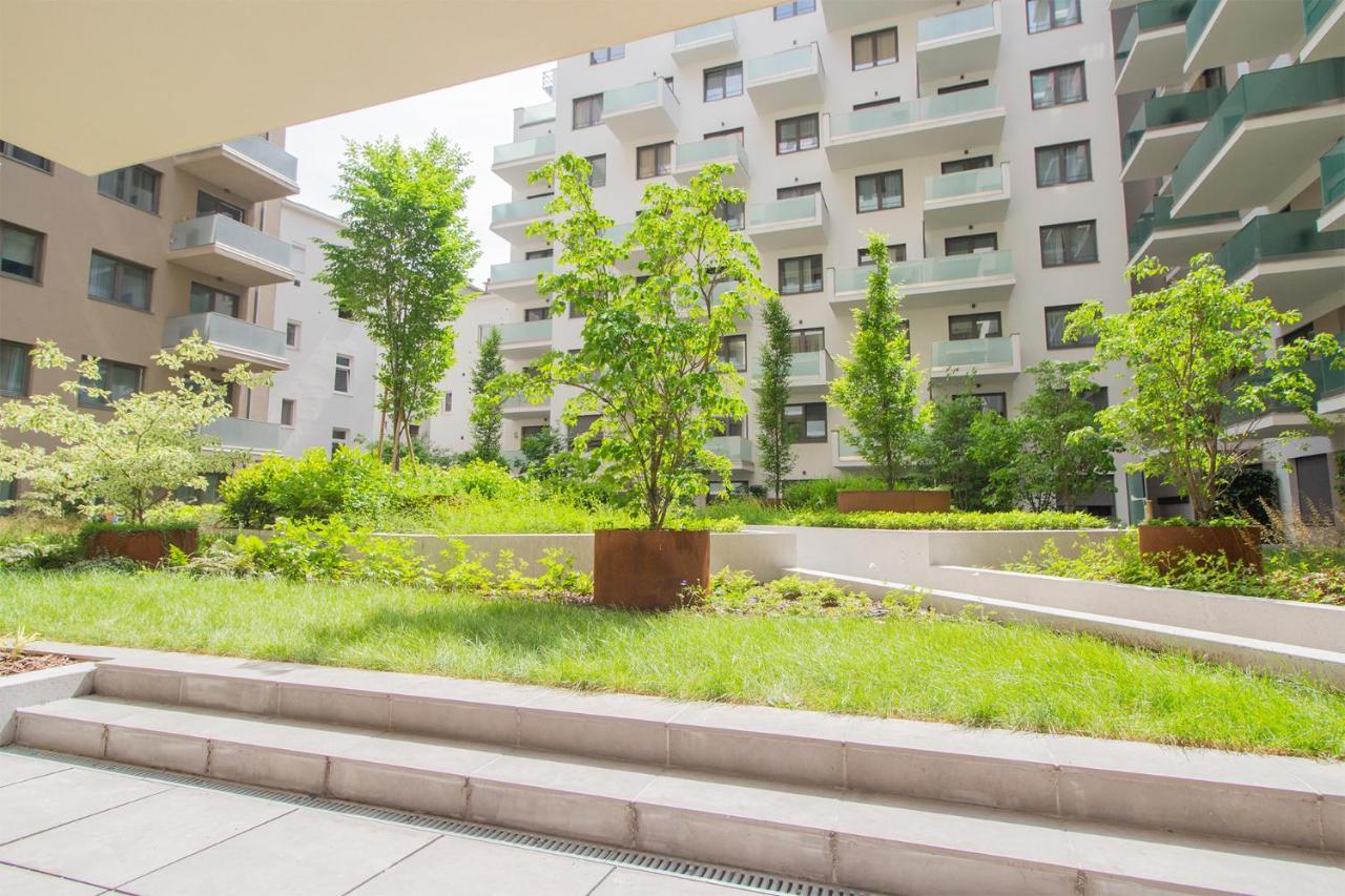 Corvin Modern Two Bedroom Apartment Free Parking Budapesta Exterior foto