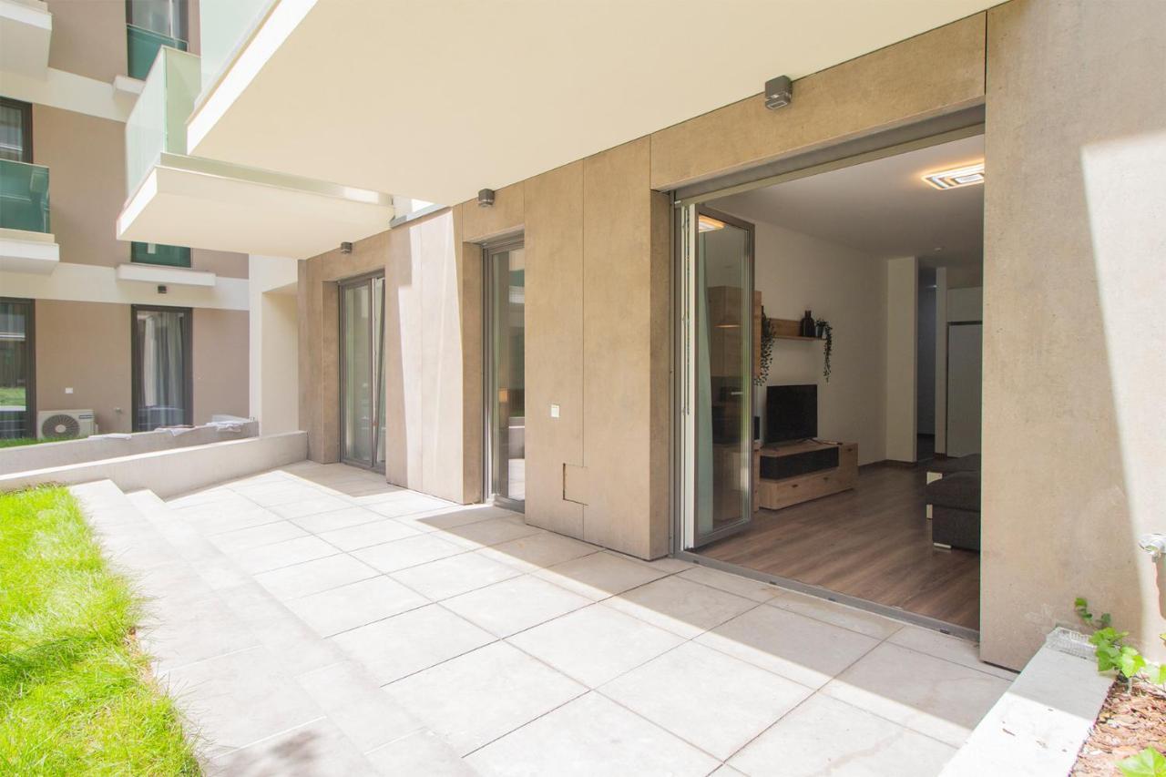 Corvin Modern Two Bedroom Apartment Free Parking Budapesta Exterior foto