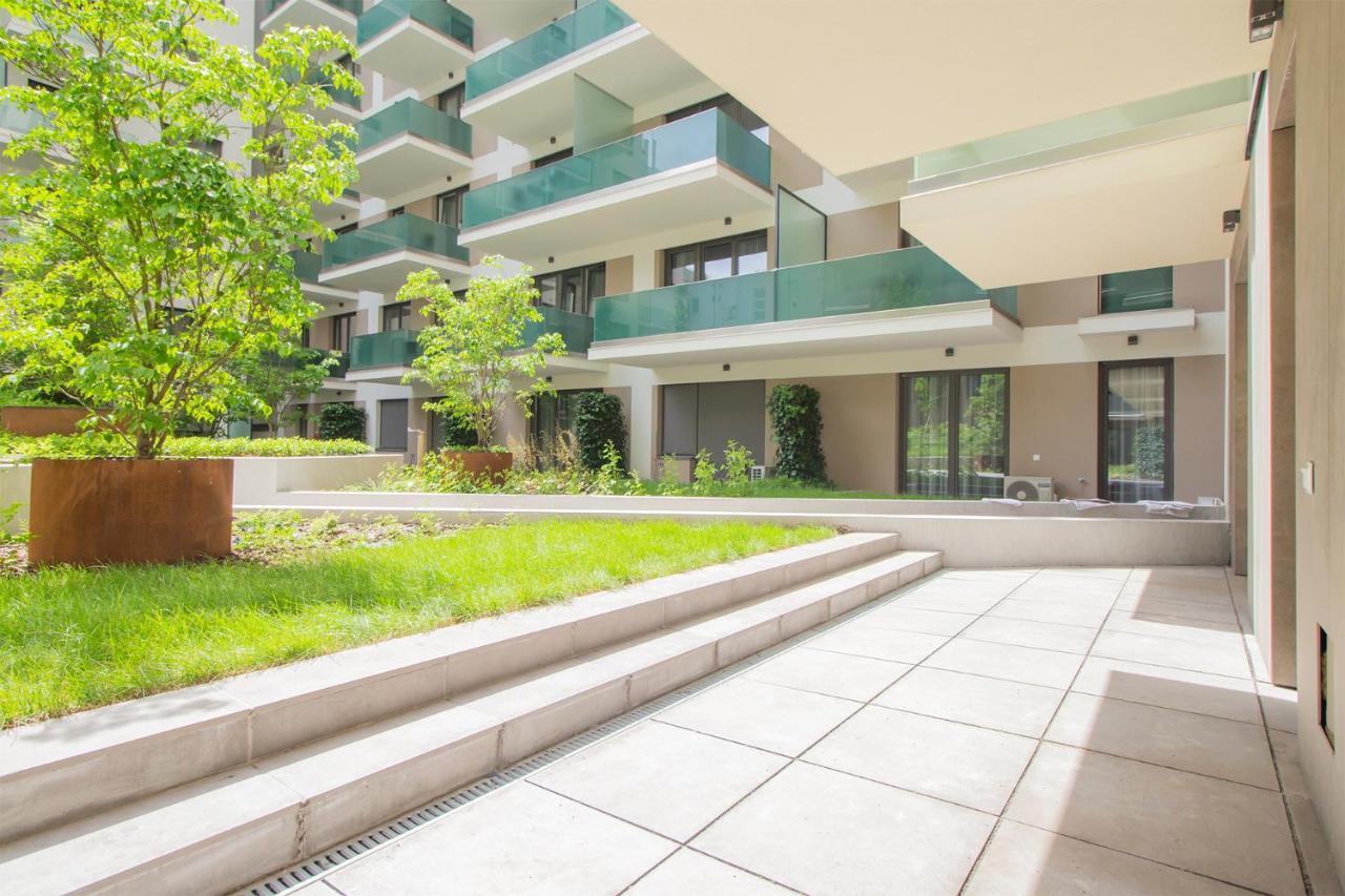 Corvin Modern Two Bedroom Apartment Free Parking Budapesta Exterior foto